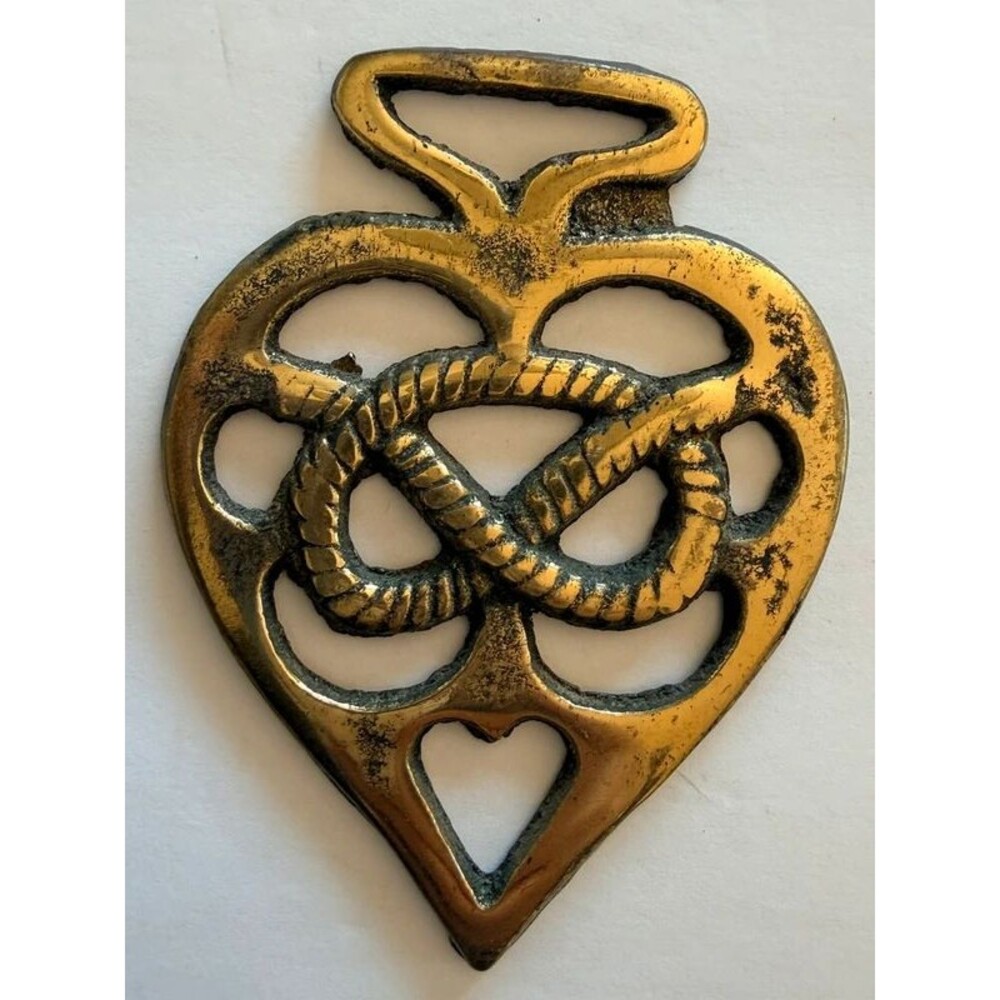 Vintage horse saddle medallion